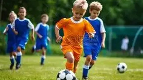 曼联考虑迁移训练基地！卡灵顿扩建遭遇挑战！